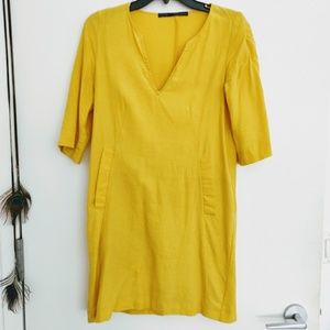 Zara v neck dress